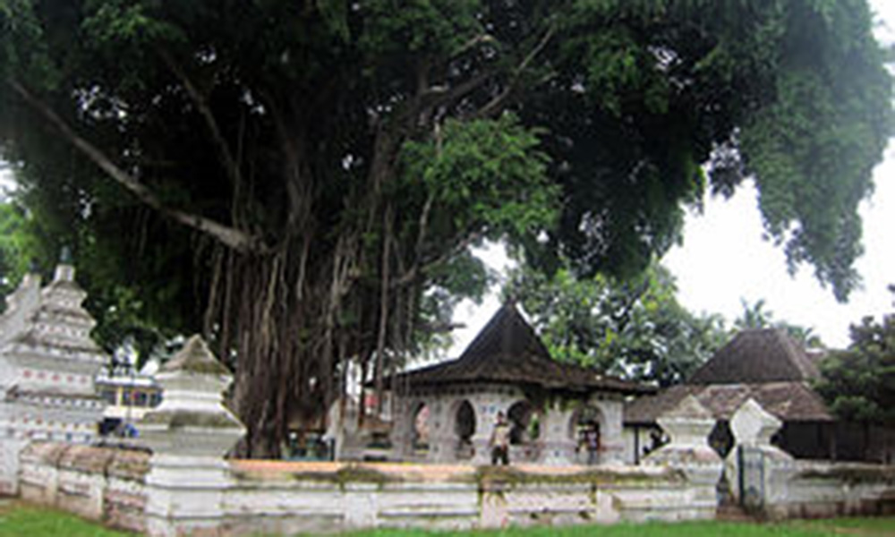 KERATON KANOMAN CIREBON