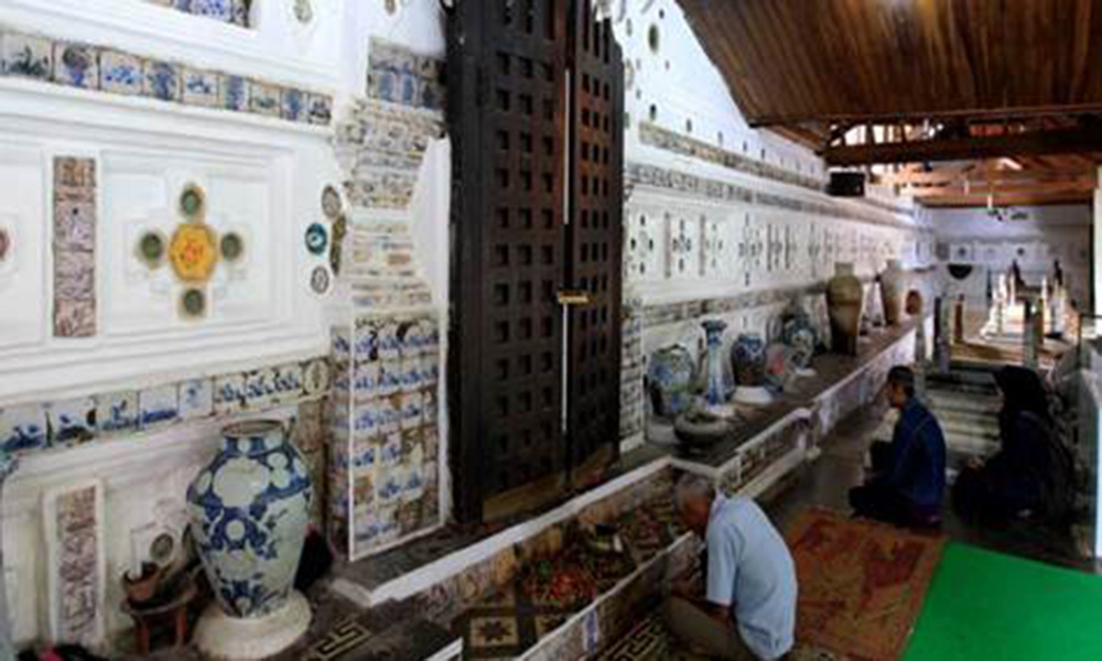 MAKAM SUNAN GUNUNG JATI CIREBON